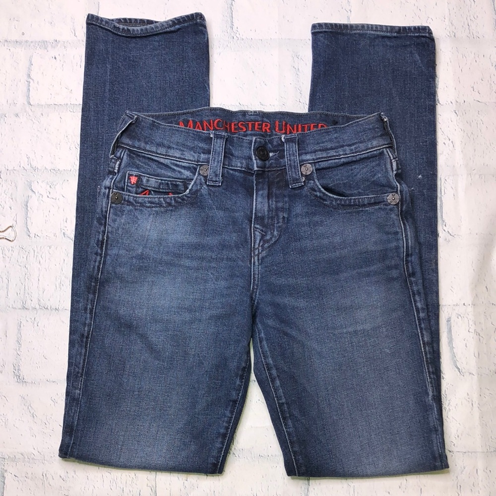 🔹True Religion x Manchester United Jeans